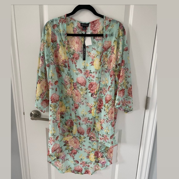 Seduction Sweaters - NWT* High-Low Sheer Kimono